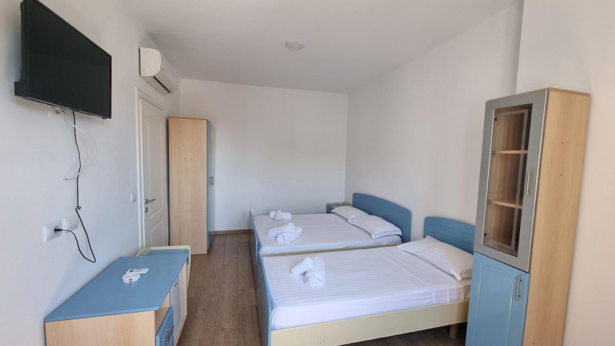 Hotel Blue Amr à Škalngur Extérieur photo