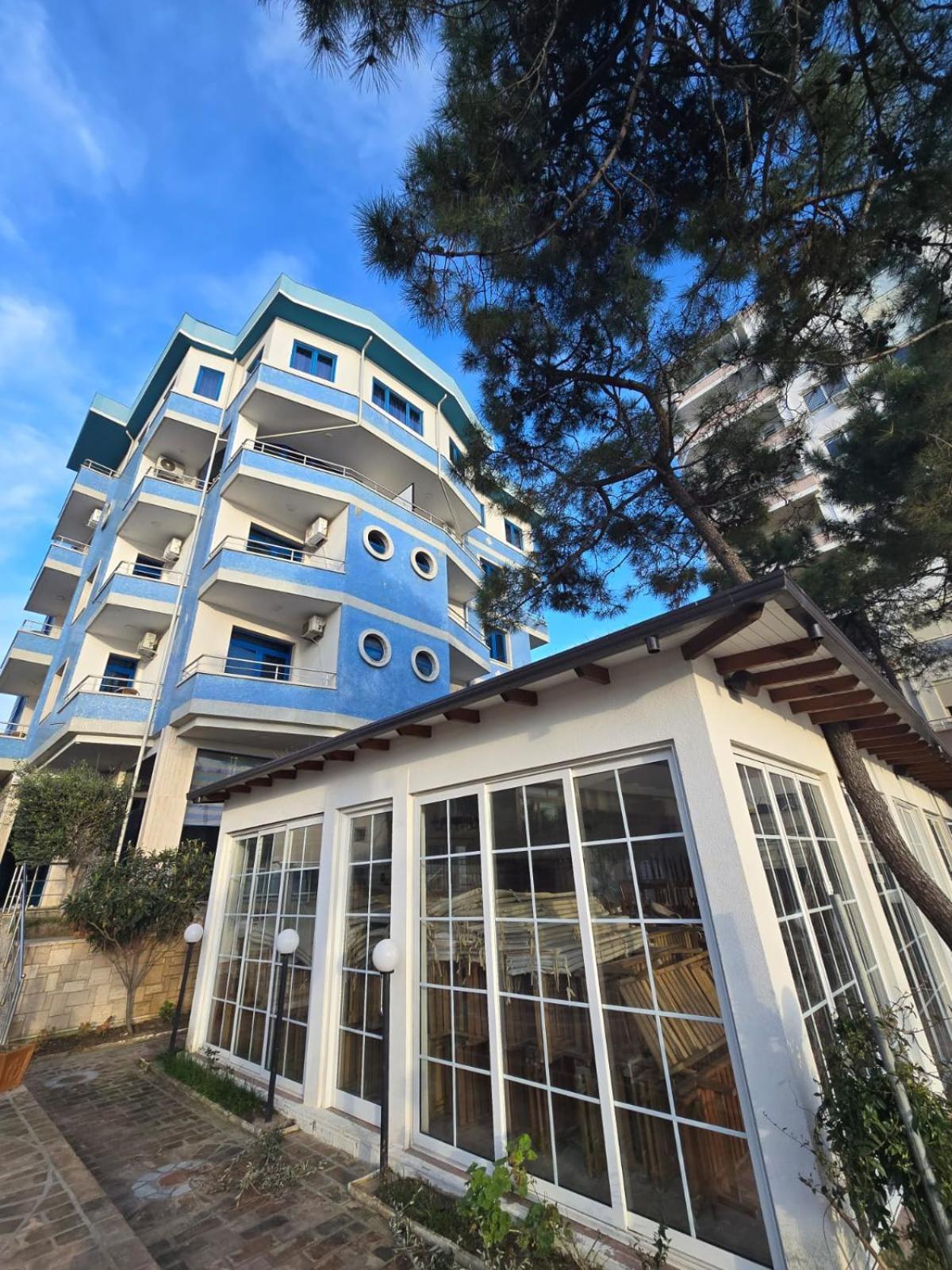 Hotel Blue Amr à Škalngur Extérieur photo