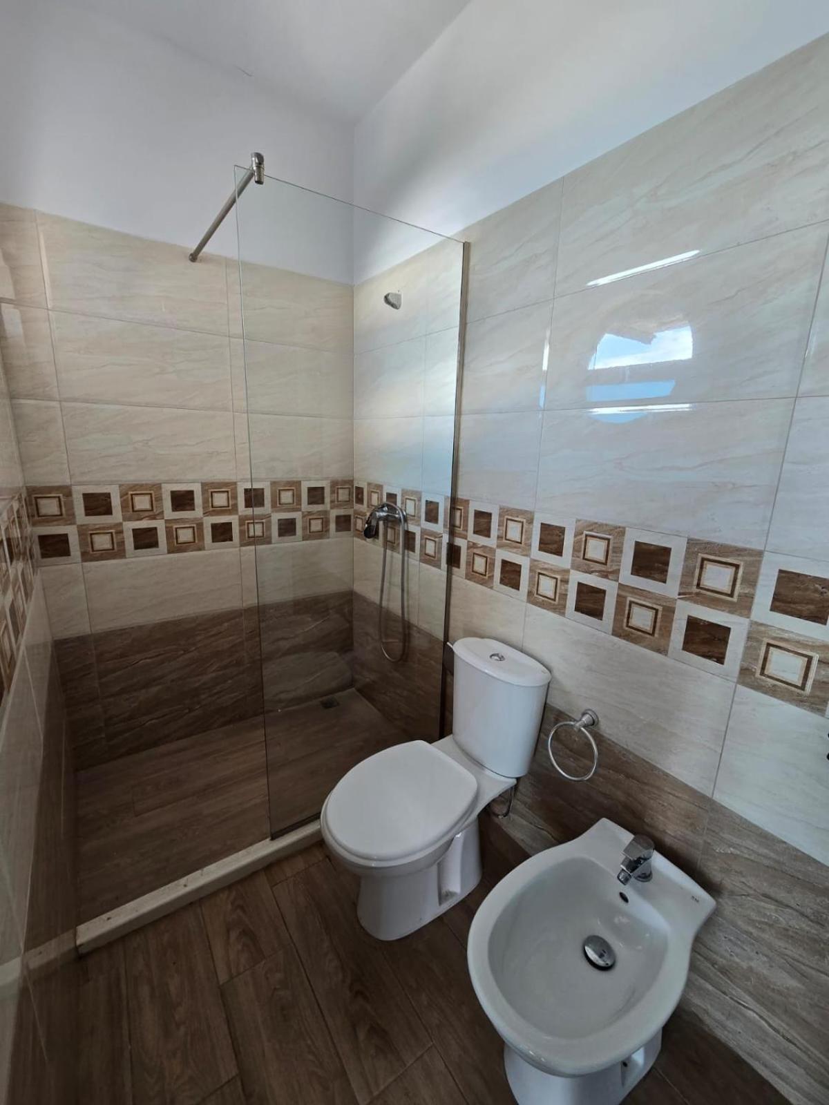Hotel Blue Amr à Škalngur Extérieur photo